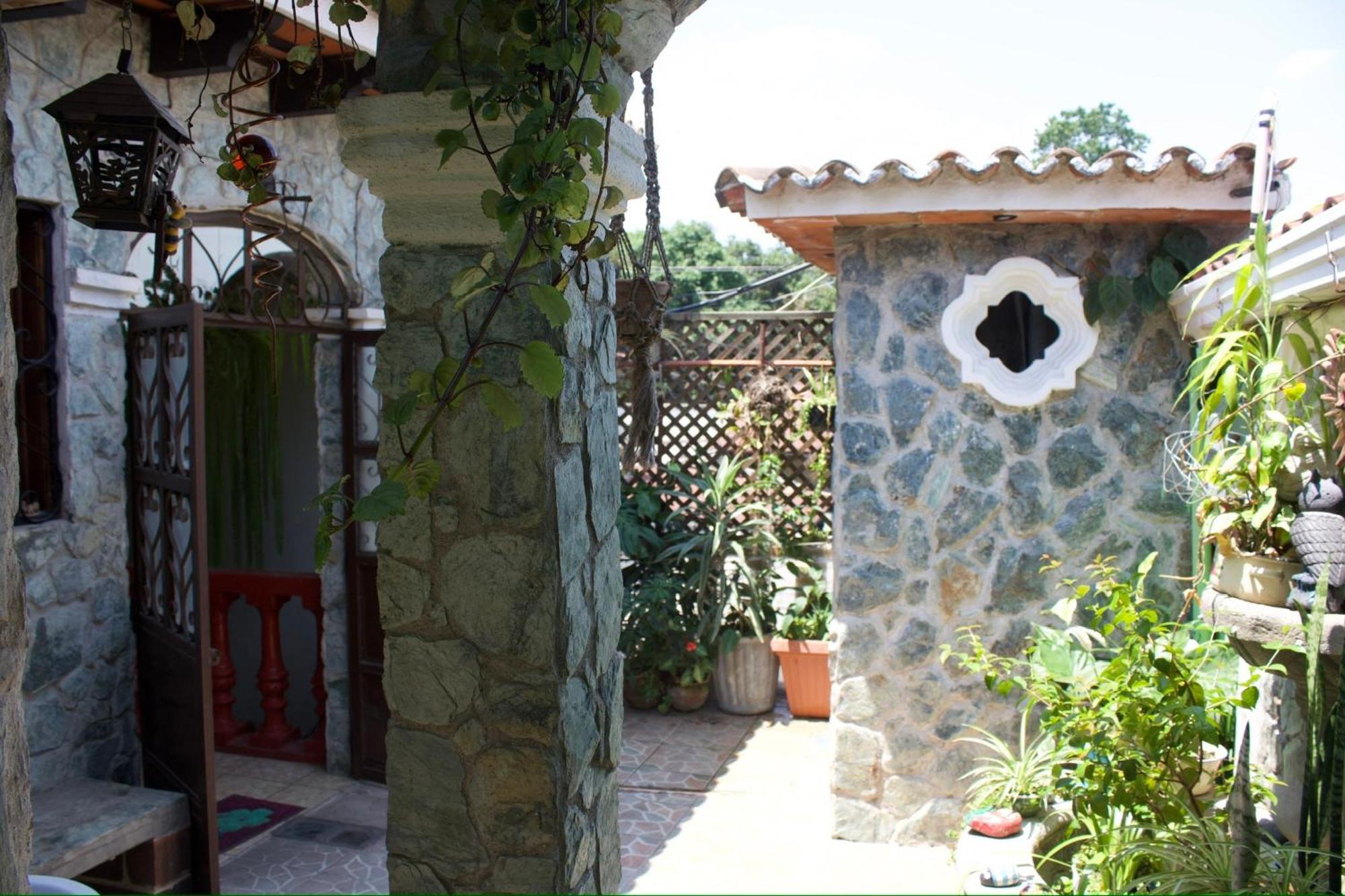 Hotel Jireh Antigua Esterno foto