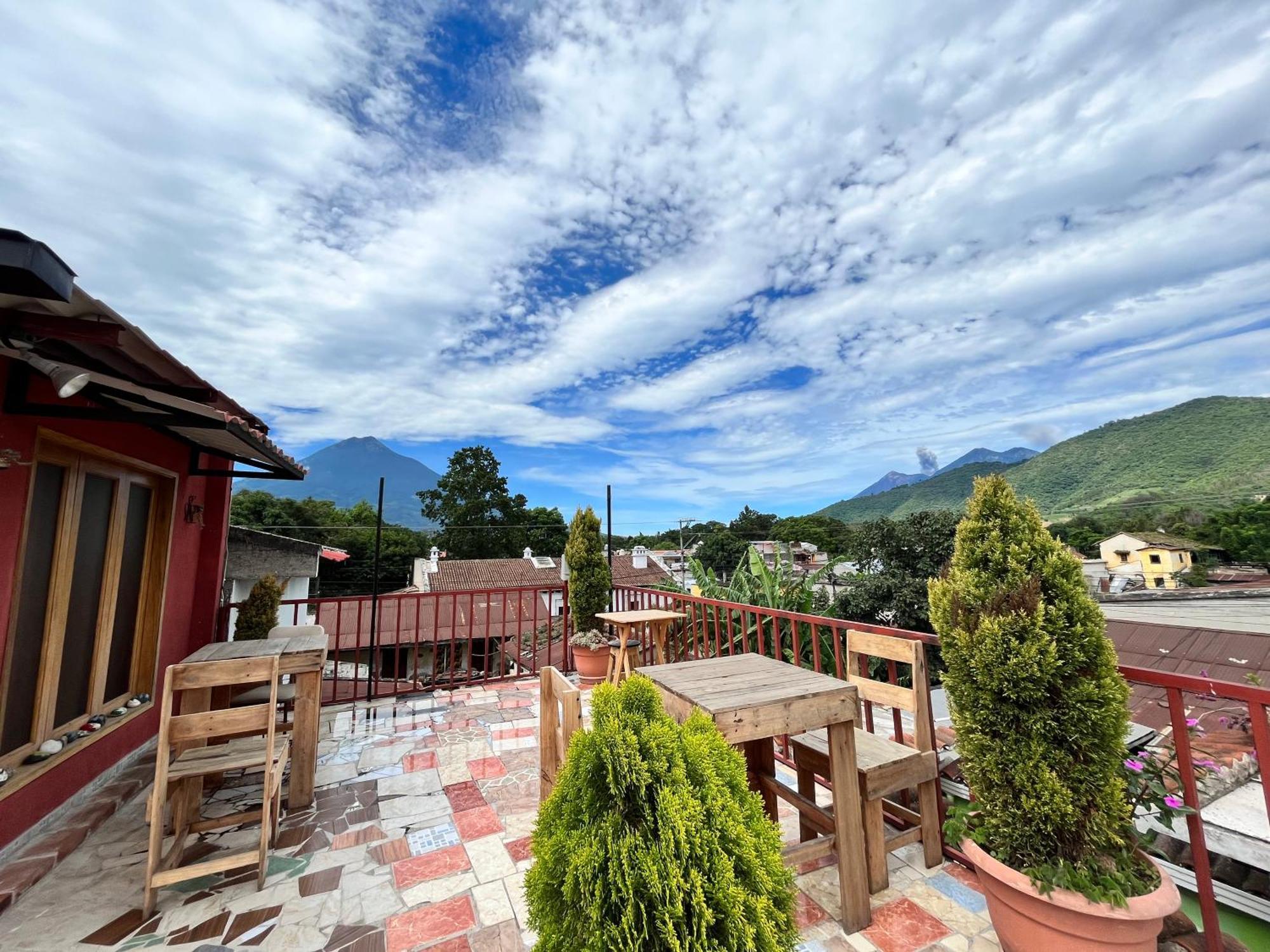 Hotel Jireh Antigua Esterno foto
