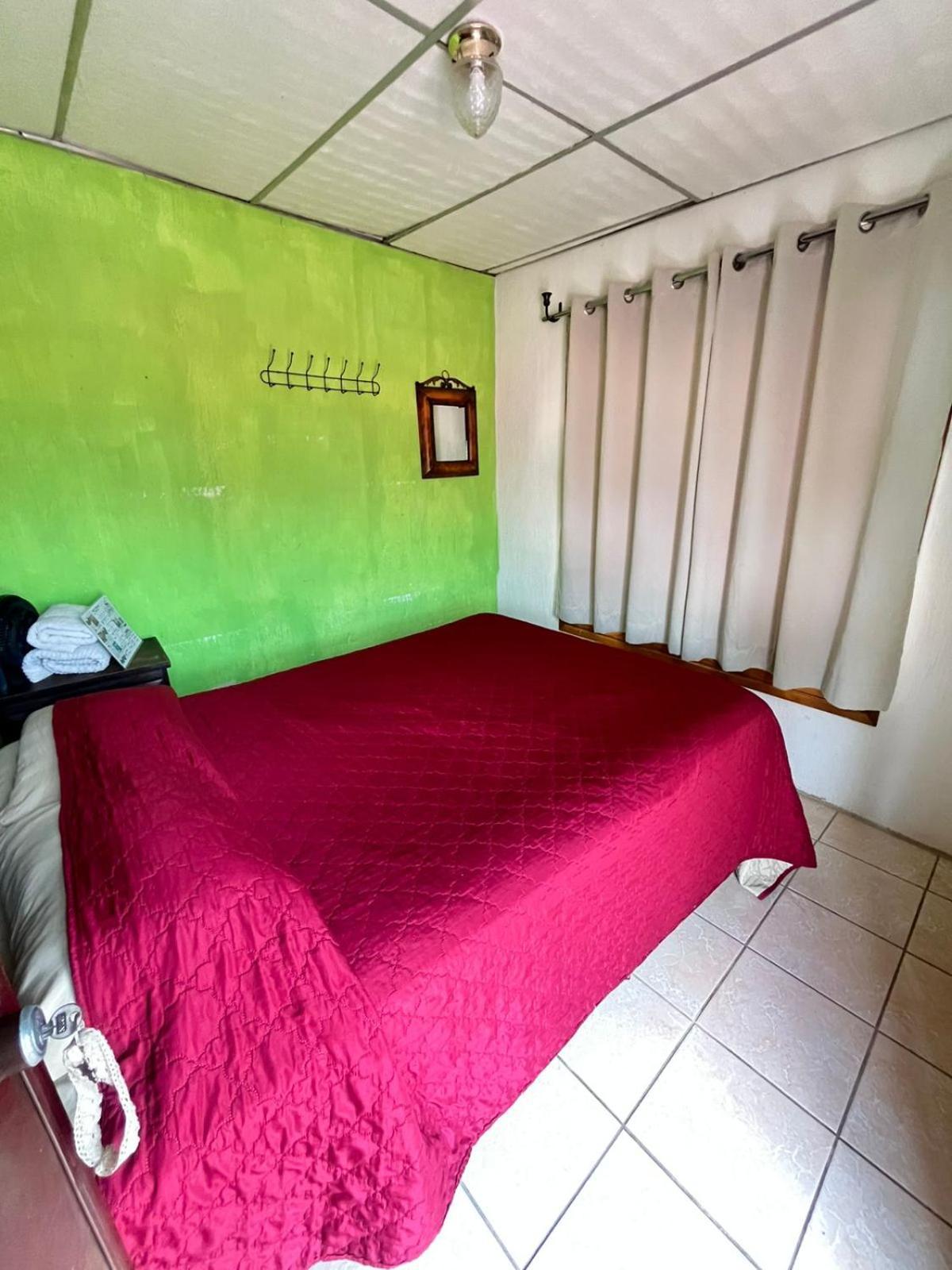 Hotel Jireh Antigua Esterno foto