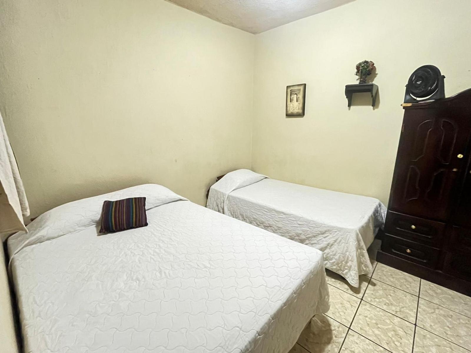 Hotel Jireh Antigua Esterno foto