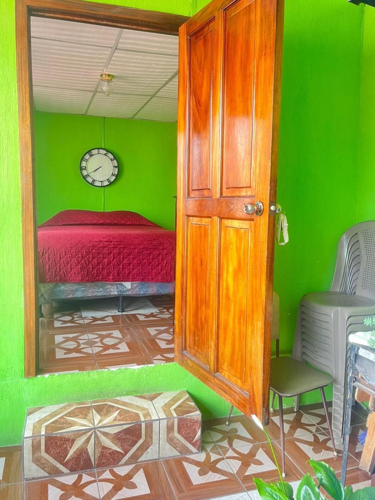 Hotel Jireh Antigua Esterno foto