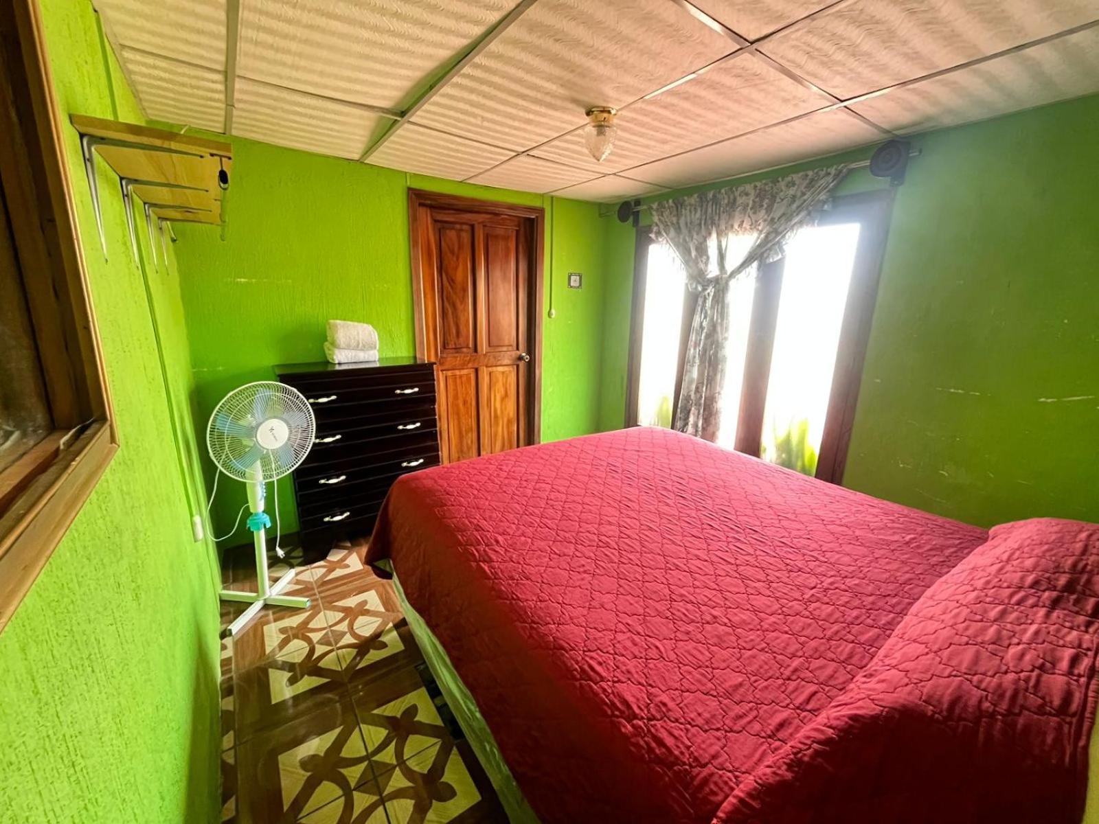 Hotel Jireh Antigua Esterno foto